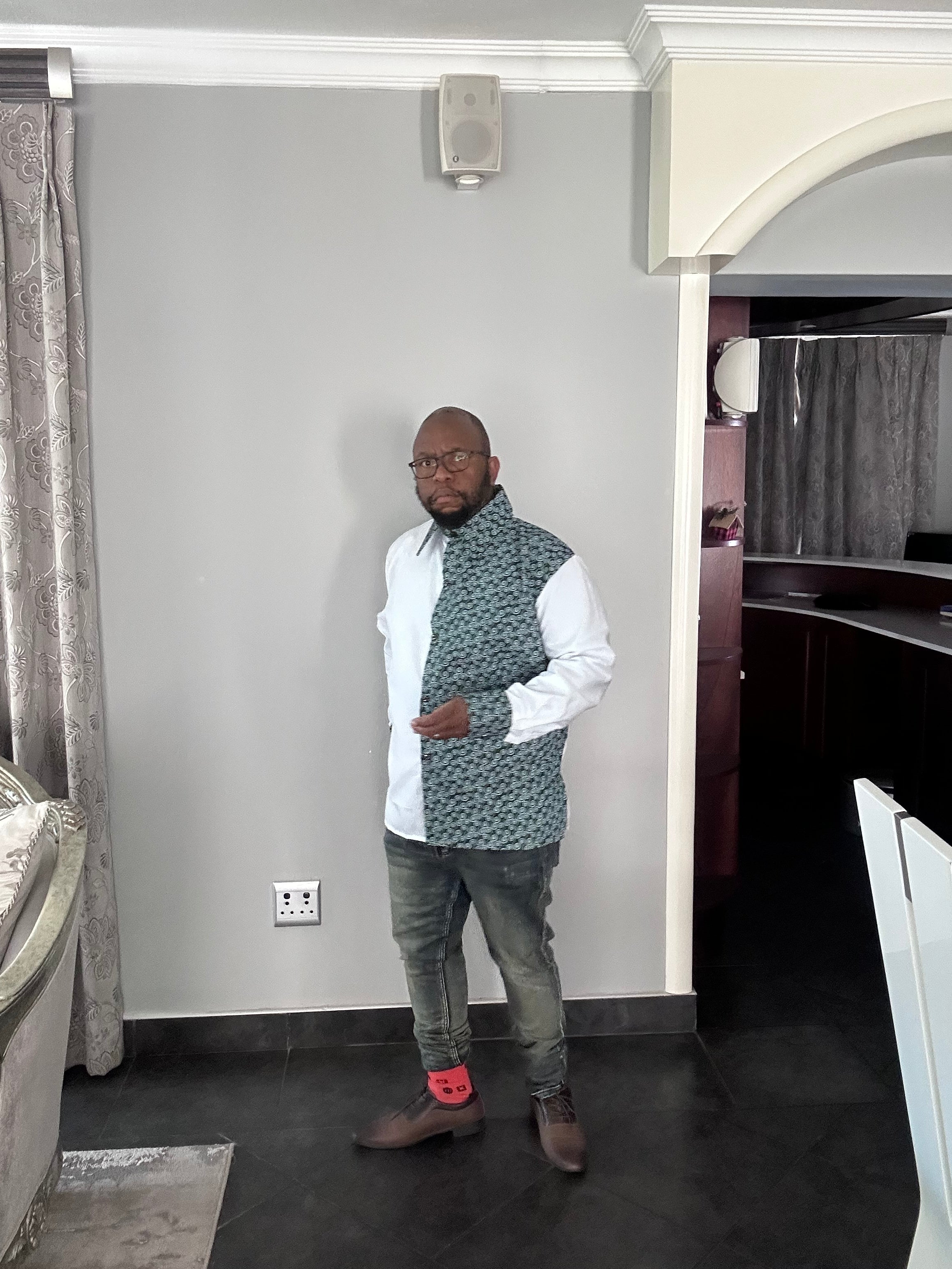 Men's Green & White Shirt