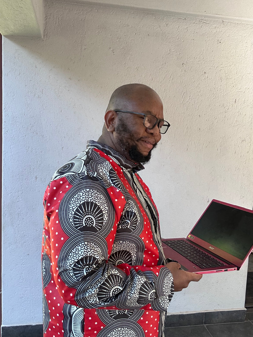 Men's Red & Black Shirt