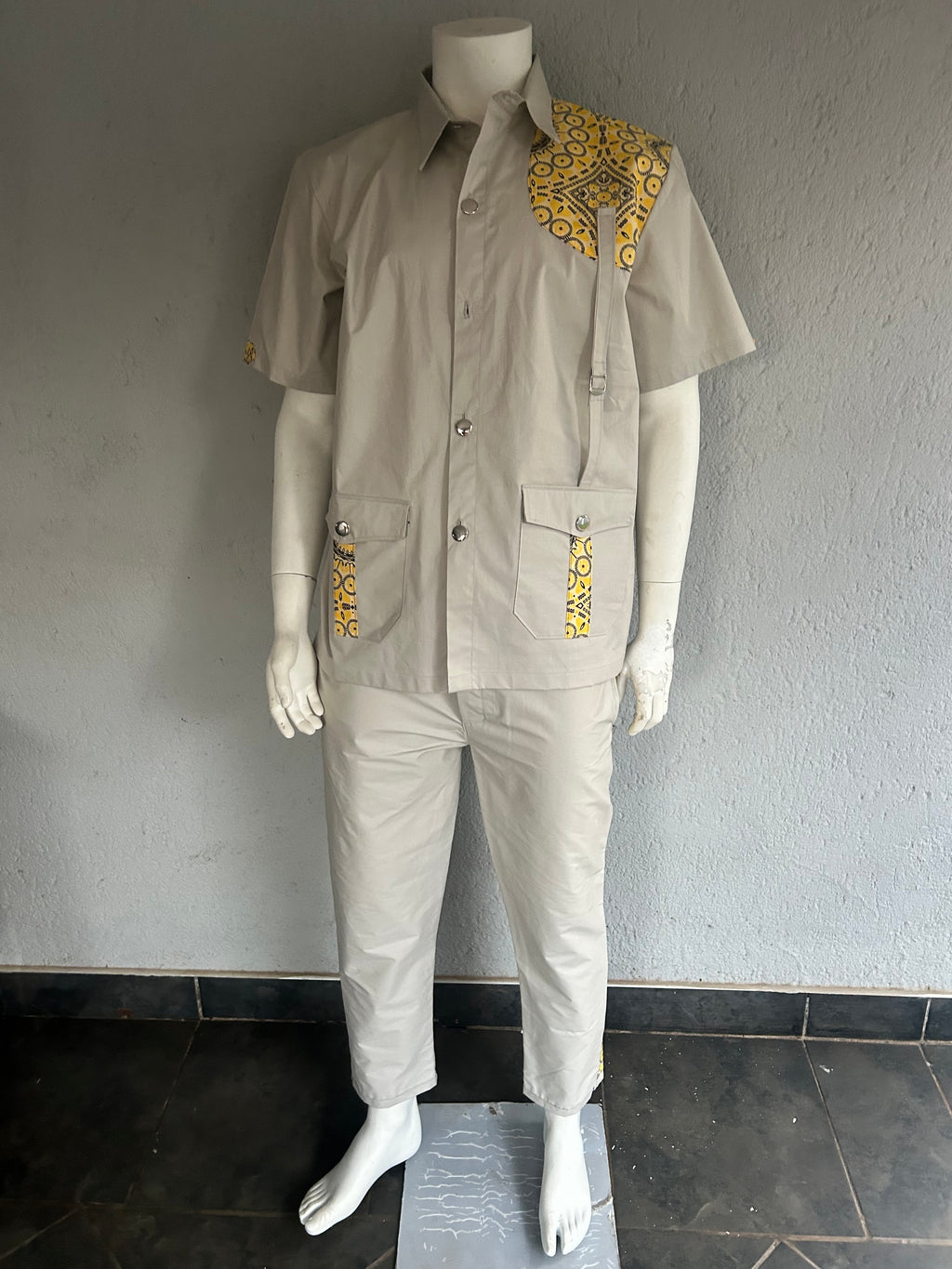Men Khaki Safari Suit