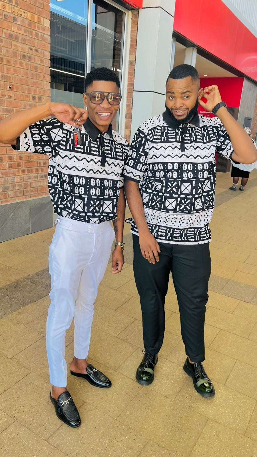 Men's White & Black T-Shirts