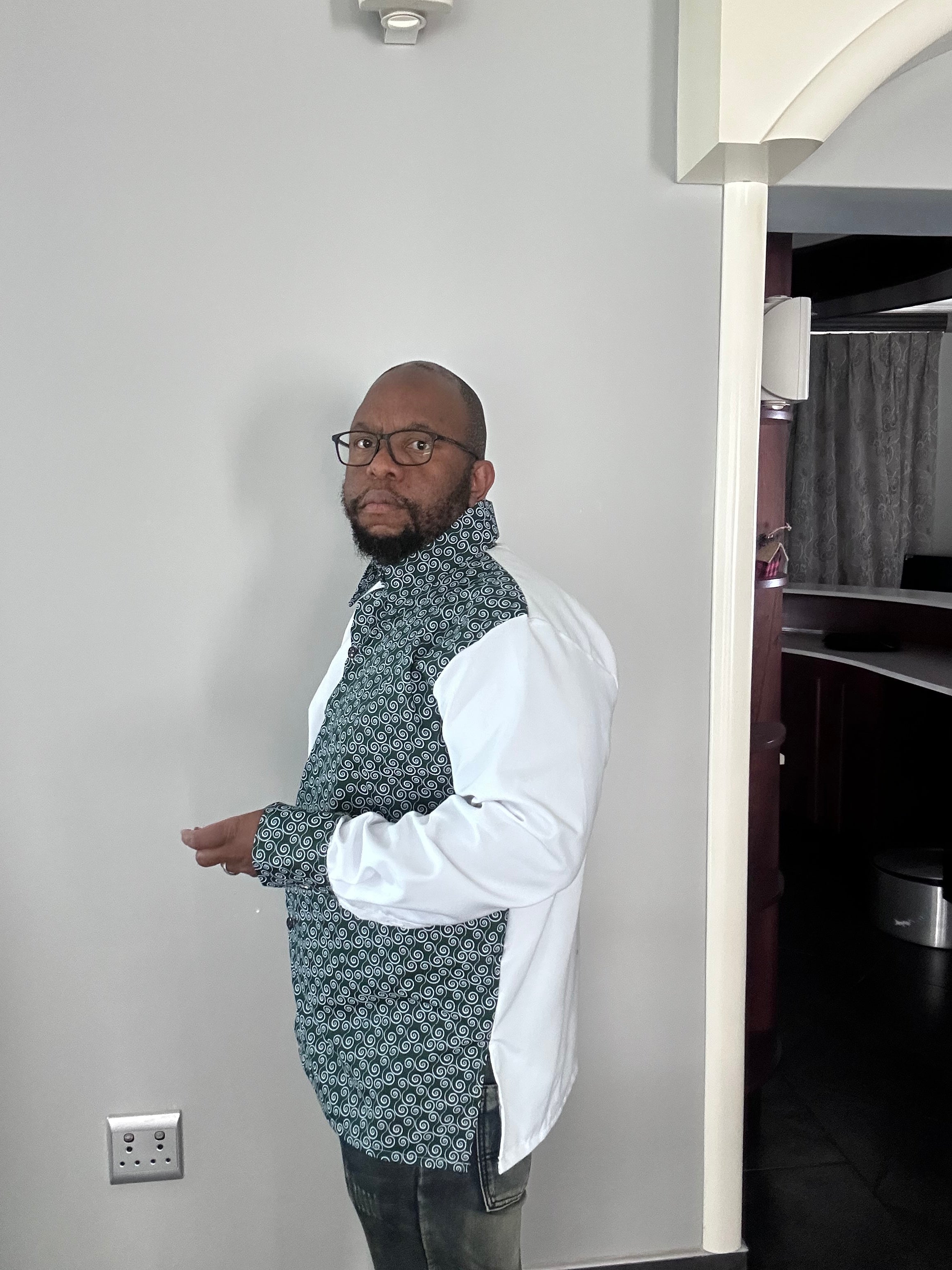 Men's Green & White Shirt