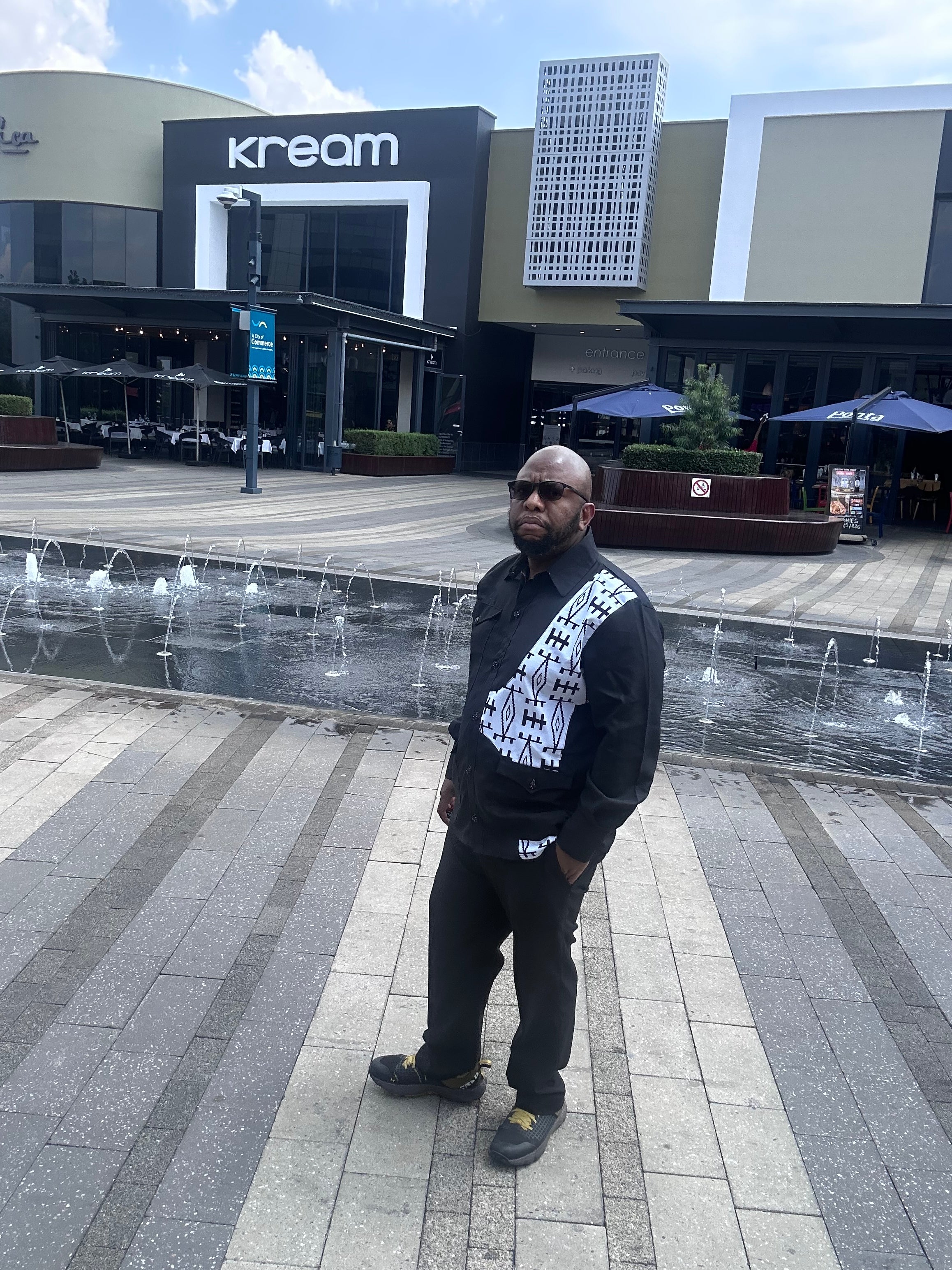 Men Black & White Safari Suit