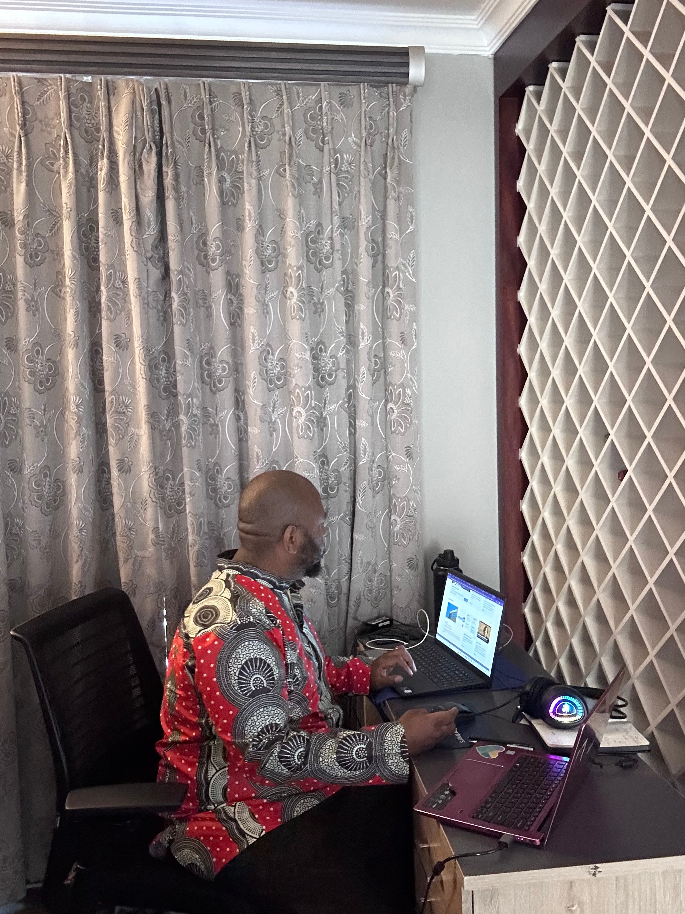 Men's Red & Black Shirt