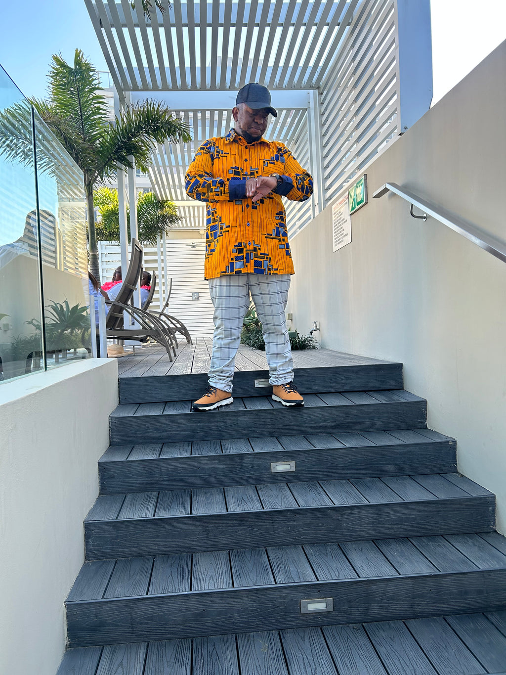 Men Yellow & Blue Shirt