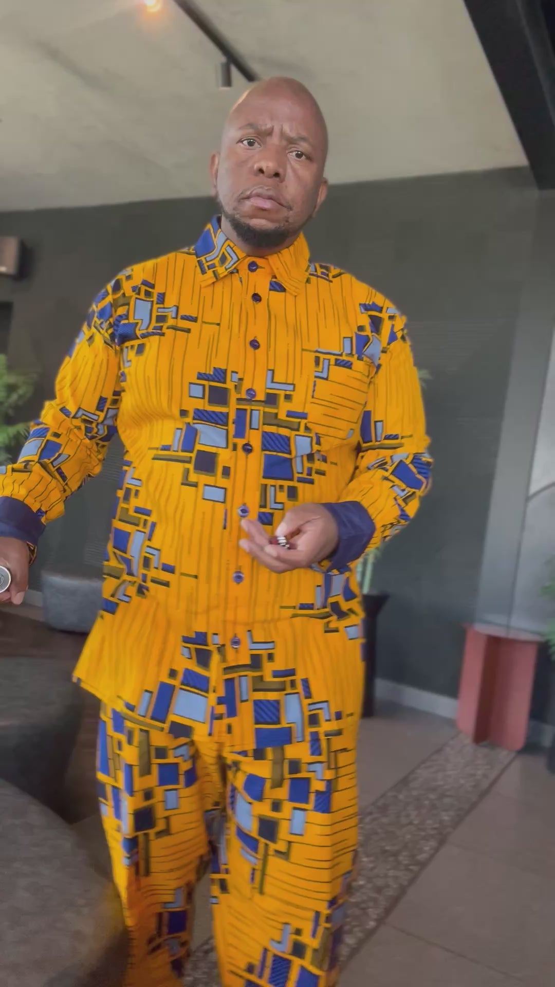 Men Yellow & Blue Suit